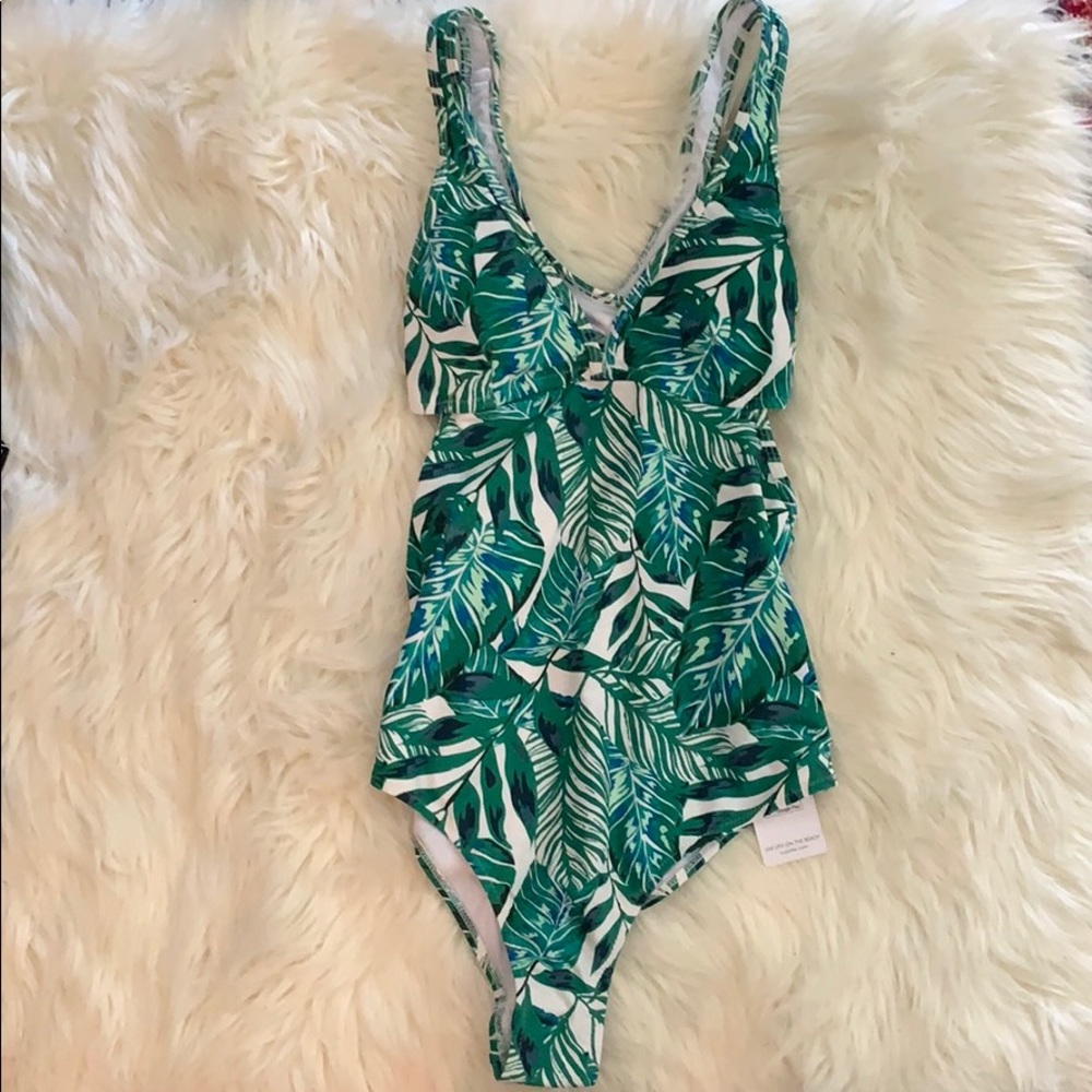 BNWT Cupshe “Life on the Beach” tropical one piece